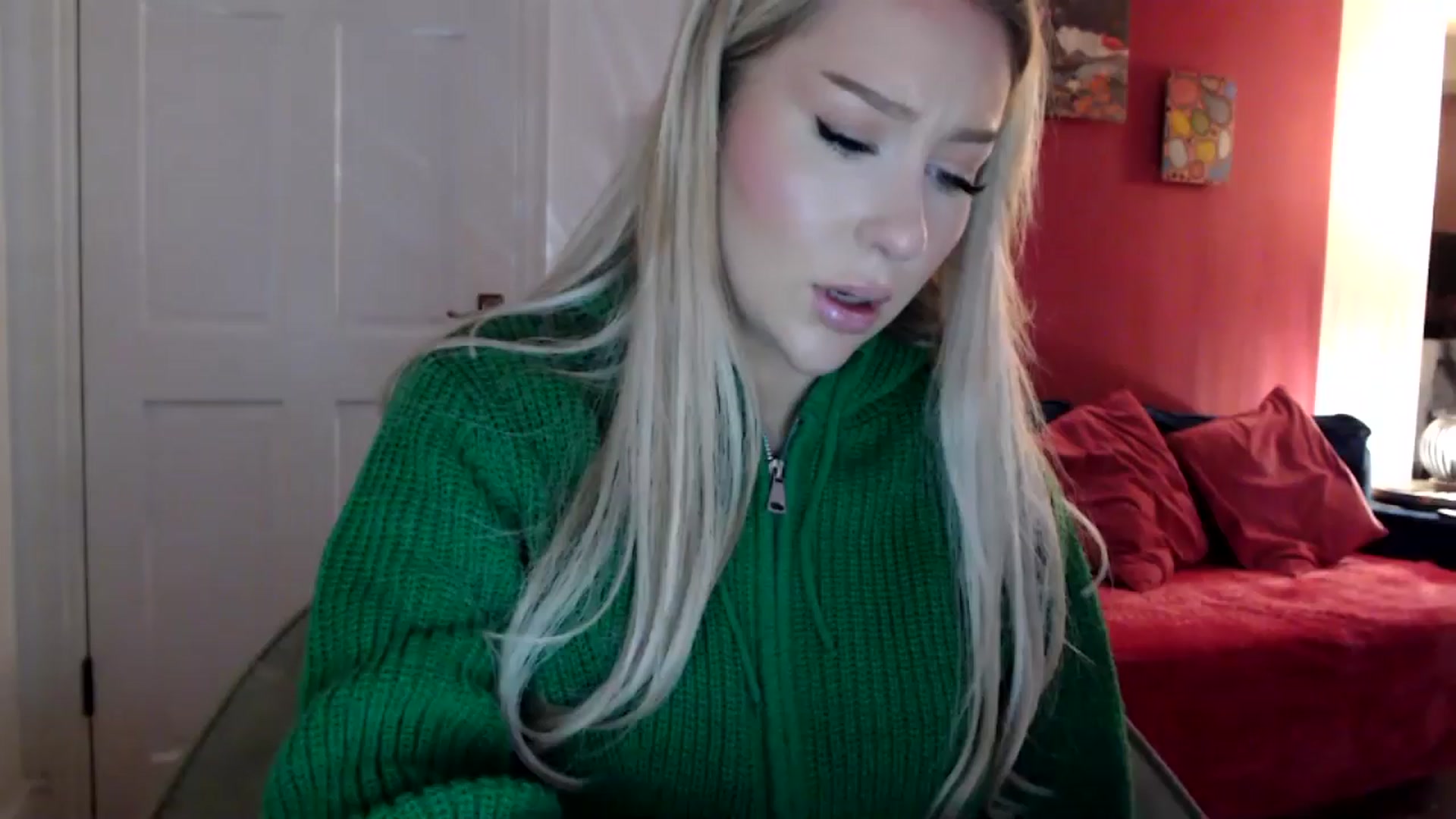 Gallery image thumbnail from PetiteAvax's myfreecams stream on, 05/13/2024, 21:49 image 1 of 20