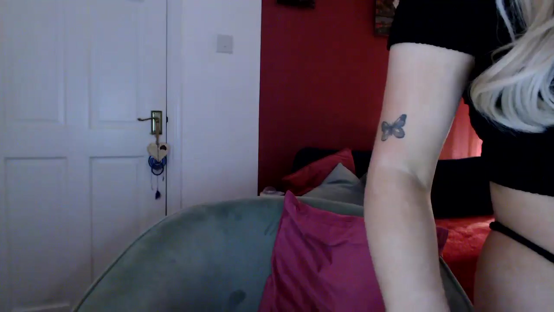Gallery image thumbnail from PetiteAvax's myfreecams stream on, 05/15/2024, 20:27 image 17 of 20