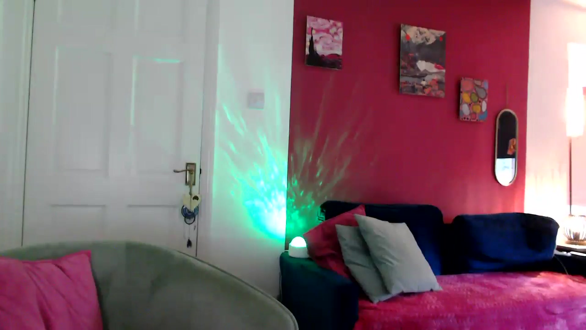 Gallery image thumbnail from PetiteAvax's myfreecams stream on, 05/18/2024, 18:40 image 4 of 20