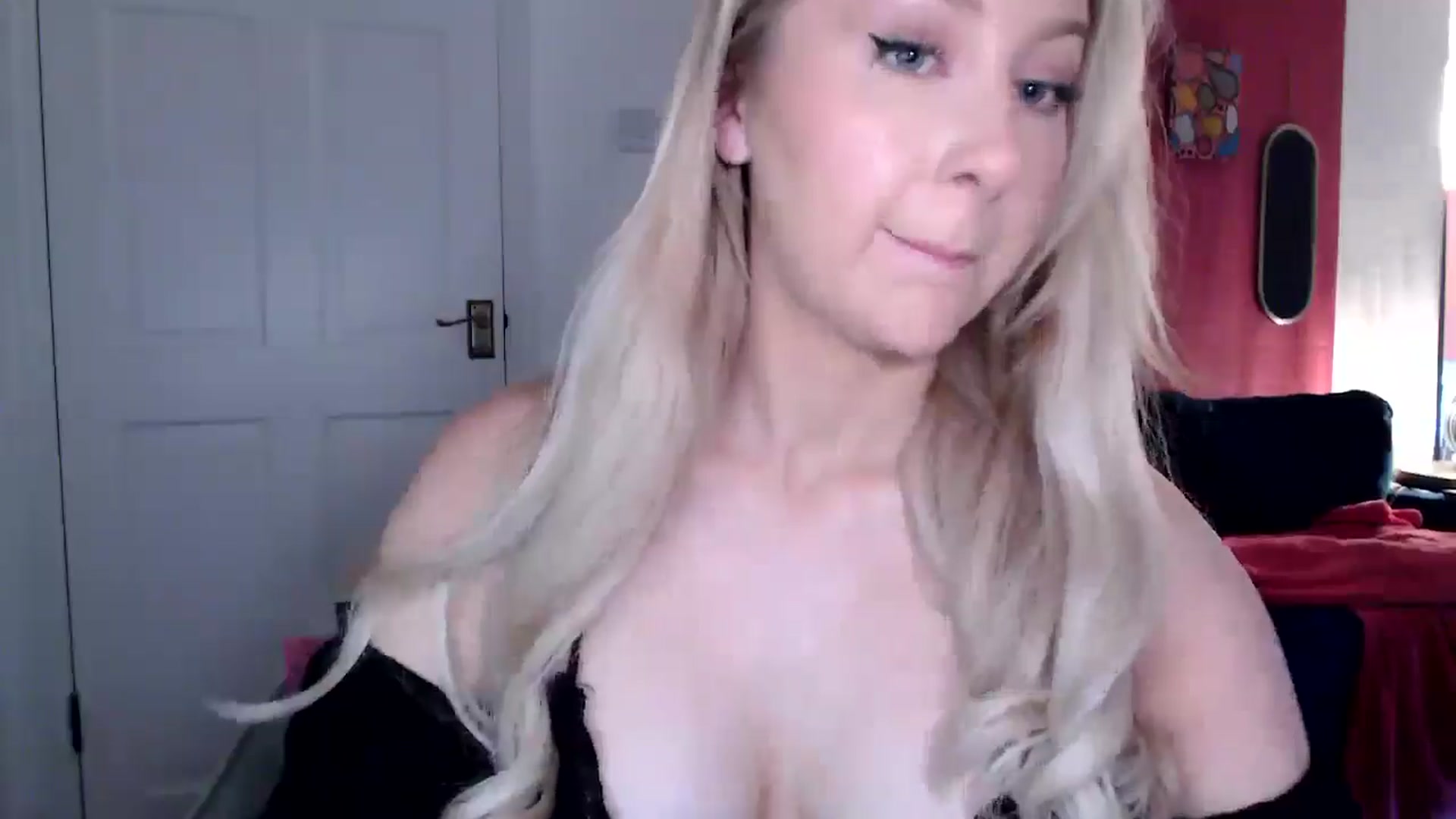 Gallery image thumbnail from PetiteAvax's myfreecams stream on, 06/02/2024, 19:39 image 5 of 20