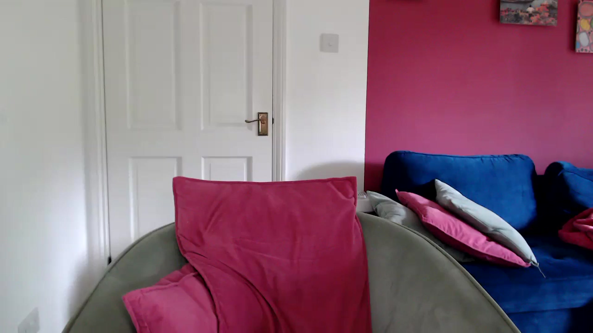 Gallery image thumbnail from PetiteAvax's myfreecams stream on, 06/03/2024, 15:12 image 9 of 20