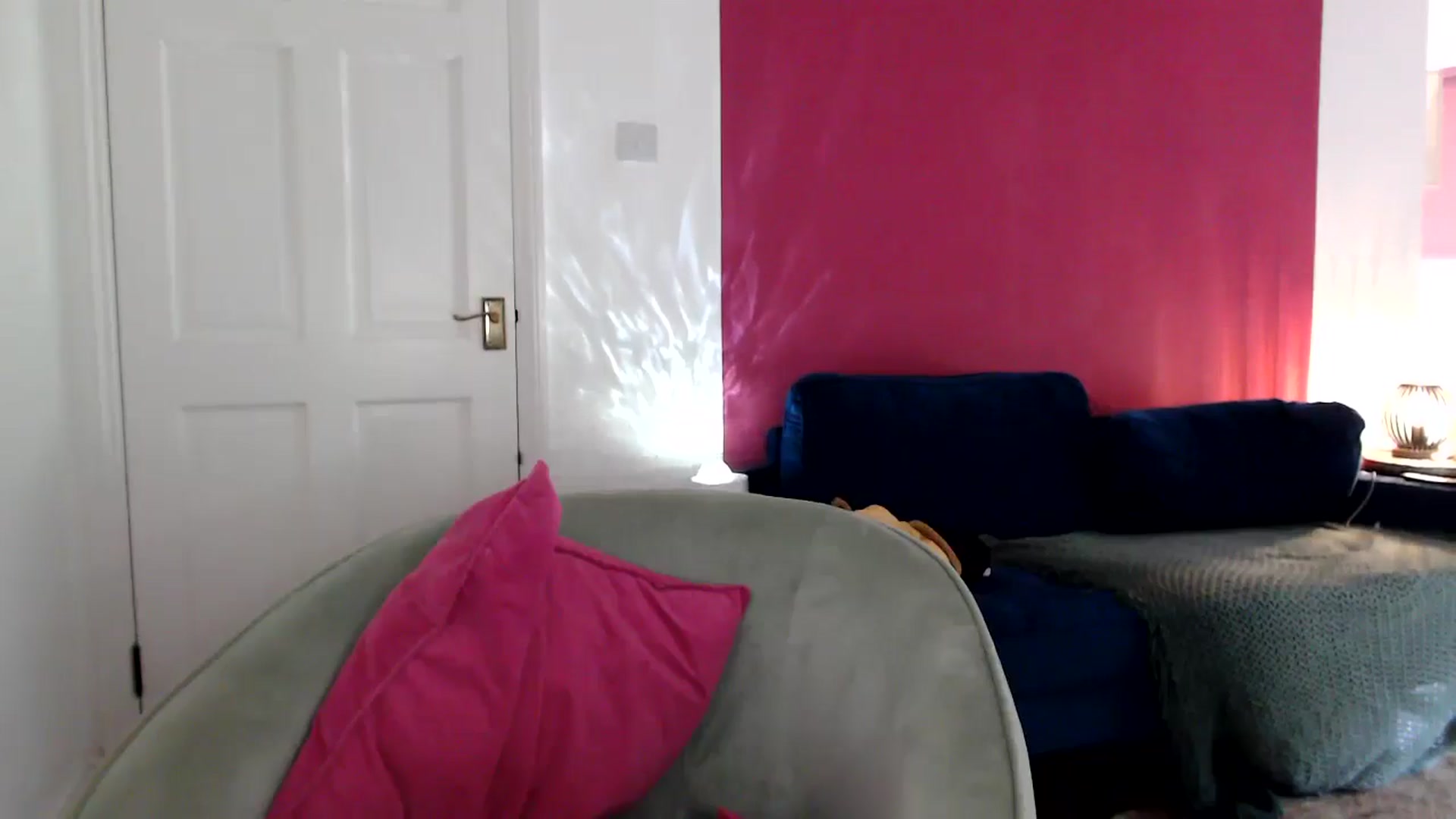 Gallery image thumbnail from PetiteAvax's myfreecams stream on, 06/12/2024, 12:35 image 18 of 20