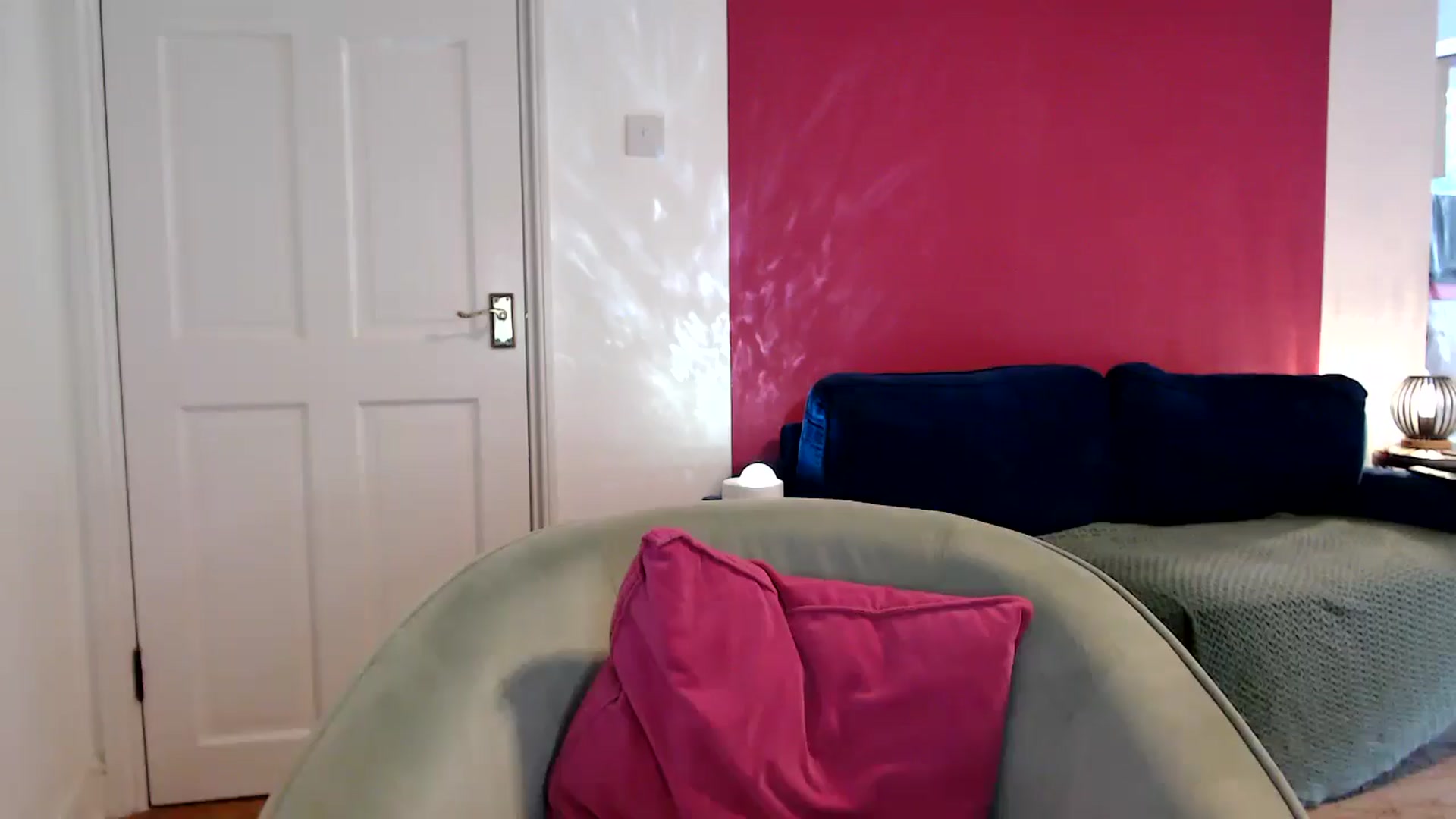 Gallery image thumbnail from PetiteAvax's myfreecams stream on, 06/19/2024, 12:30 image 11 of 20