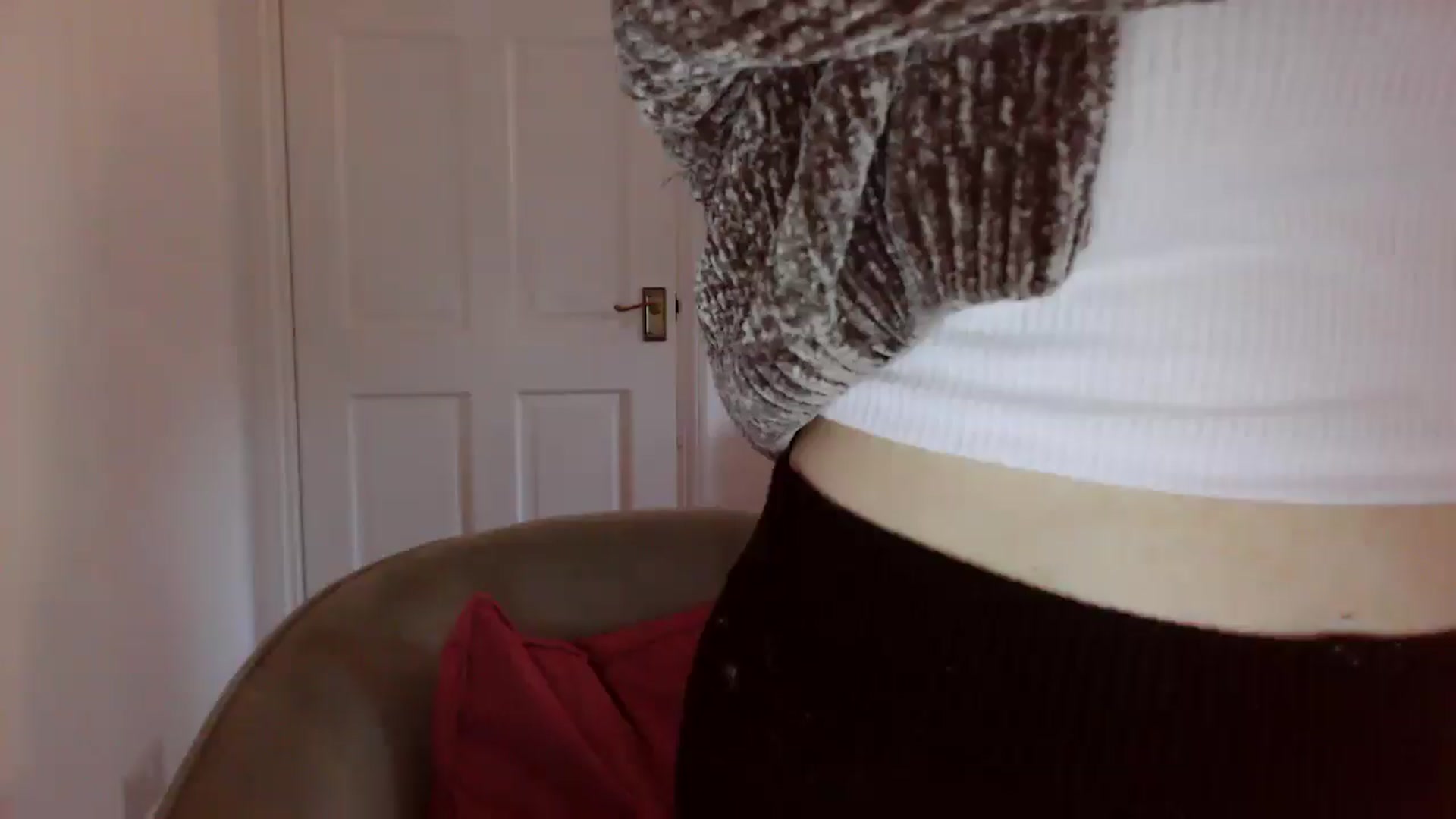 Gallery image thumbnail from PetiteAvax's myfreecams stream on, 06/19/2024, 20:41 image 1 of 20