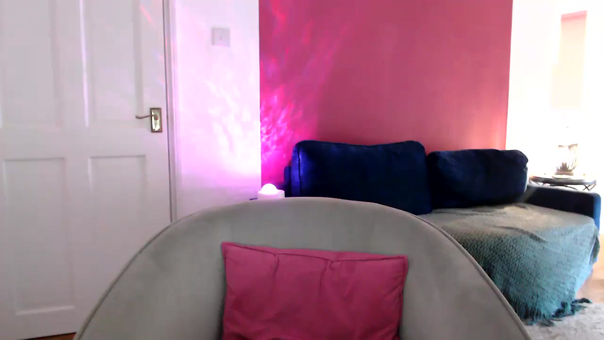 Gallery image thumbnail from PetiteAvax's myfreecams stream on, 06/28/2024, 15:57 image 15 of 20