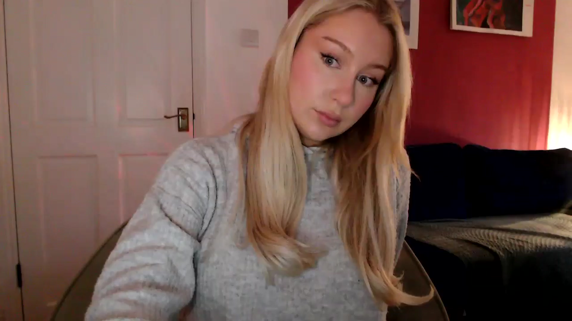 Gallery image thumbnail from PetiteAvax's myfreecams stream on, 07/04/2024, 19:55 image 14 of 20