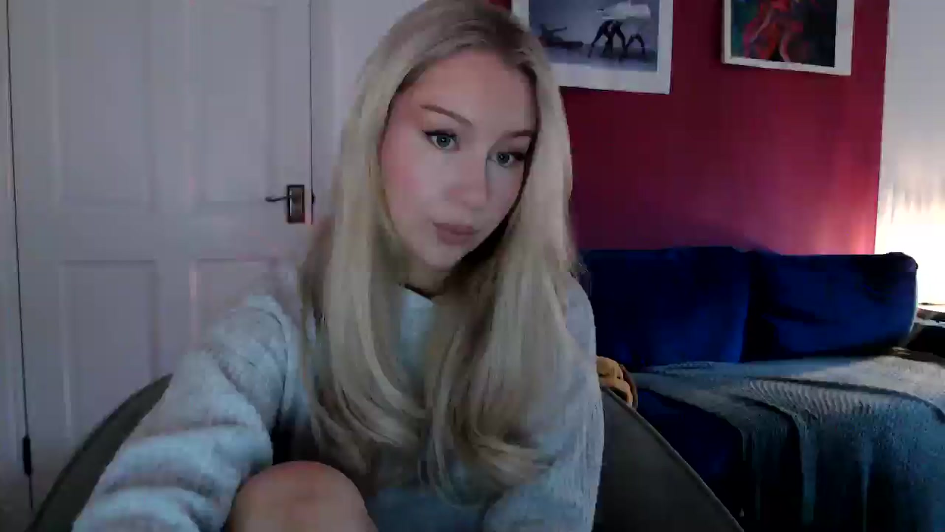 Gallery image thumbnail from PetiteAvax's myfreecams stream on, 07/04/2024, 19:55 image 1 of 20