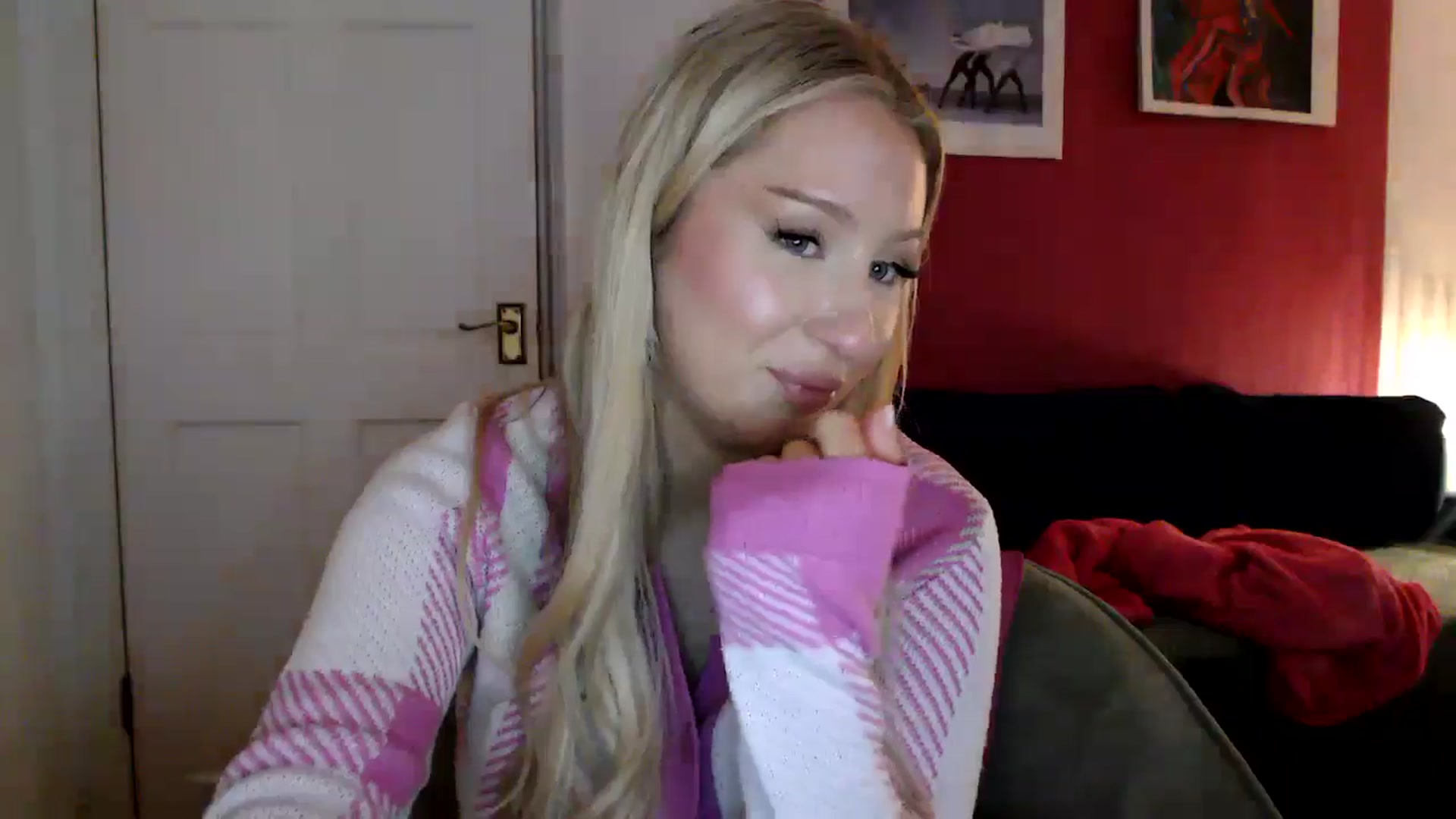 Gallery image thumbnail from PetiteAvax's myfreecams stream on, 07/05/2024, 20:51 image 4 of 20