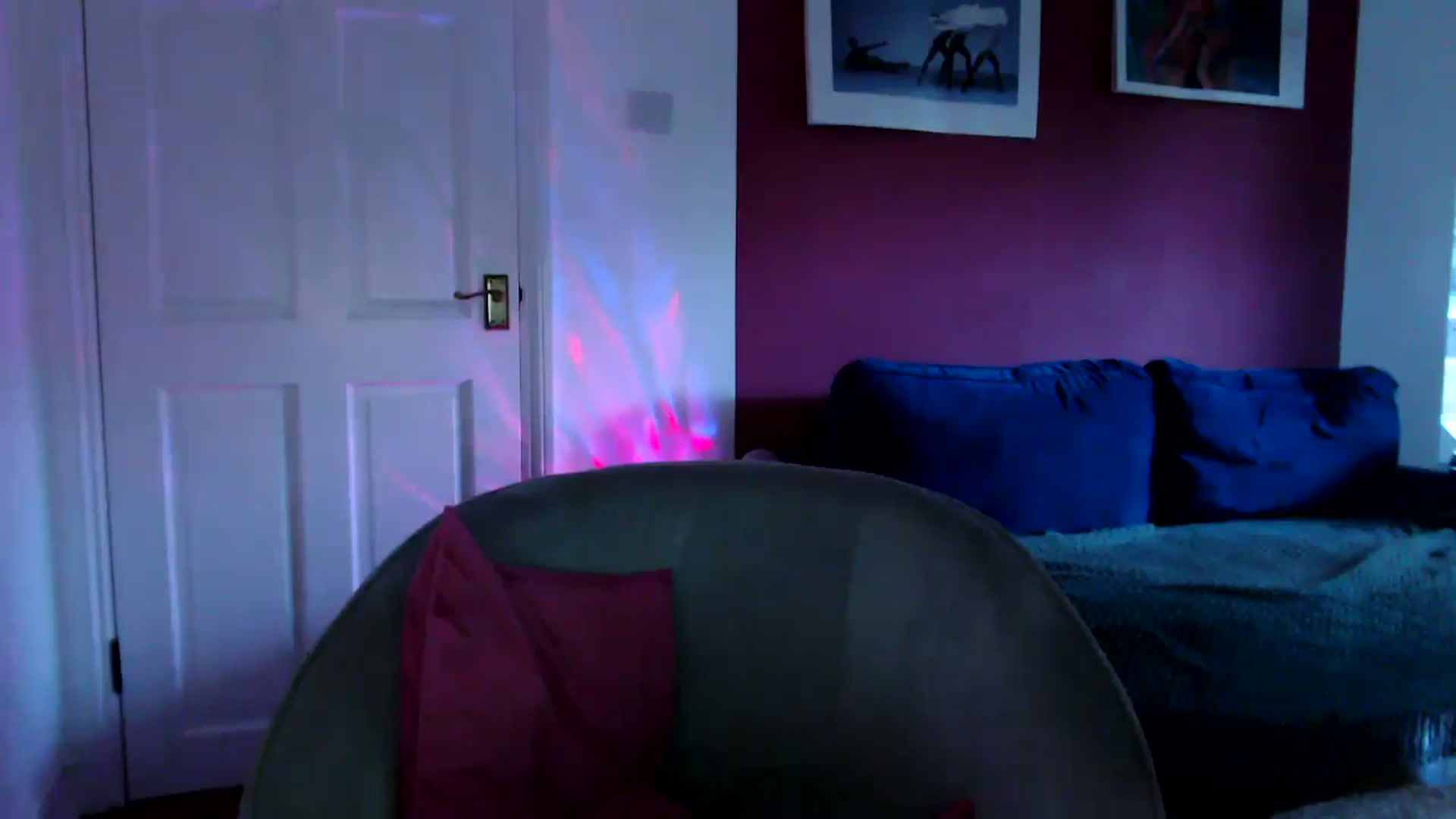 Gallery image thumbnail from PetiteAvax's myfreecams stream on, 07/06/2024, 19:34 image 16 of 20