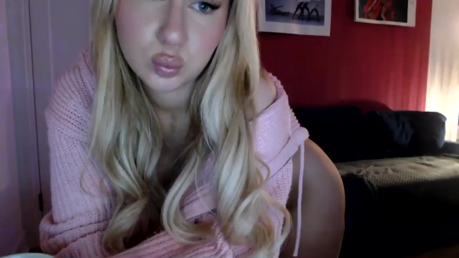 Gallery image thumbnail from PetiteAvax's myfreecams stream on, 07/06/2024, 22:39 image 3 of 20