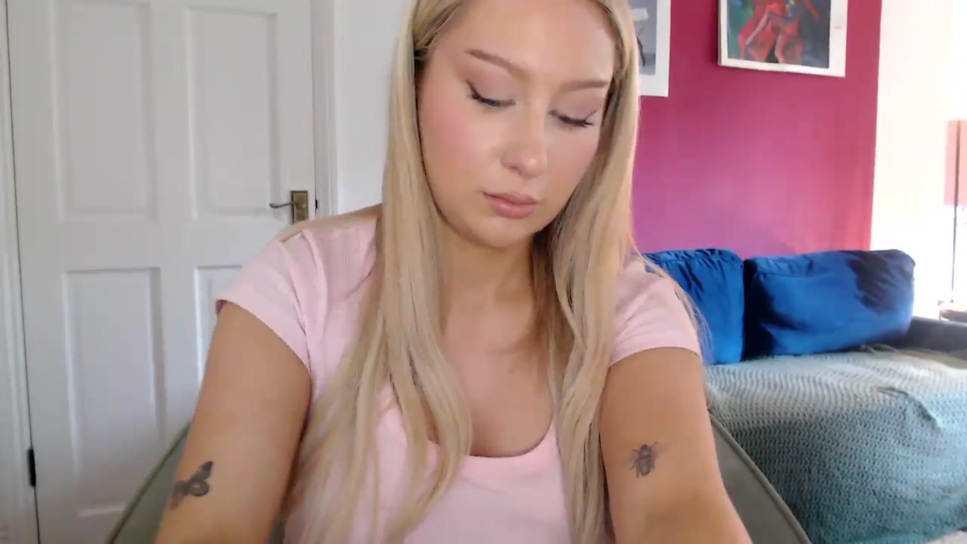 Gallery image thumbnail from PetiteAvax's myfreecams stream on, 07/08/2024, 16:09 image 11 of 20