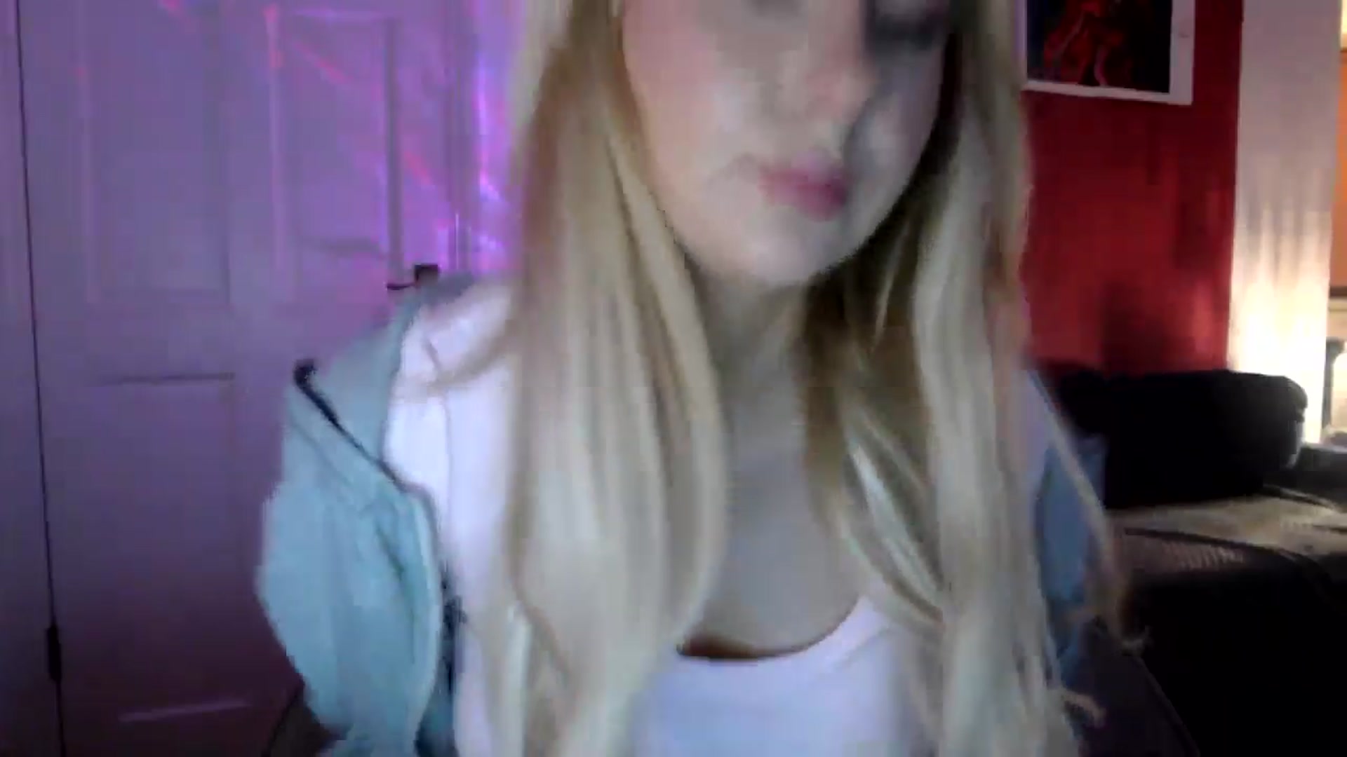 Gallery image thumbnail from PetiteAvax's myfreecams stream on, 07/08/2024, 21:44 image 13 of 20