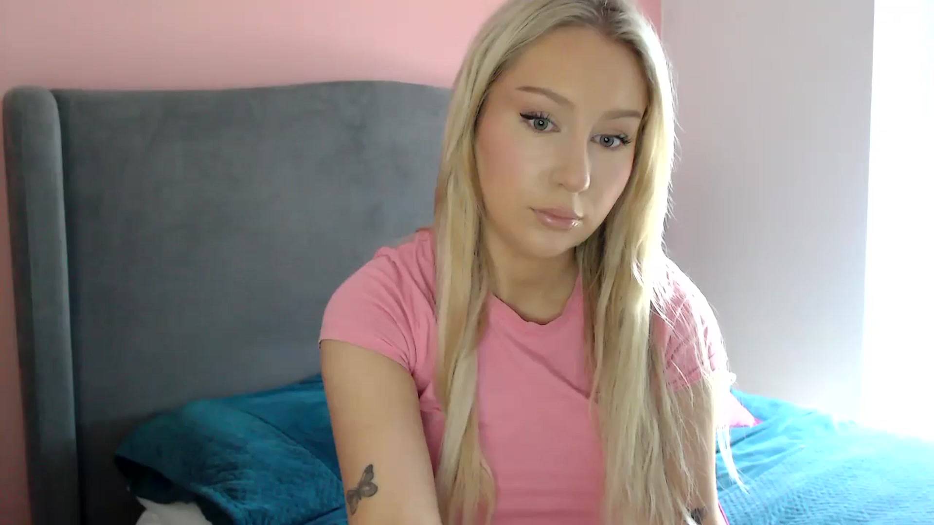 Gallery image thumbnail from PetiteAvax's myfreecams stream on, 07/10/2024, 12:02 image 3 of 20