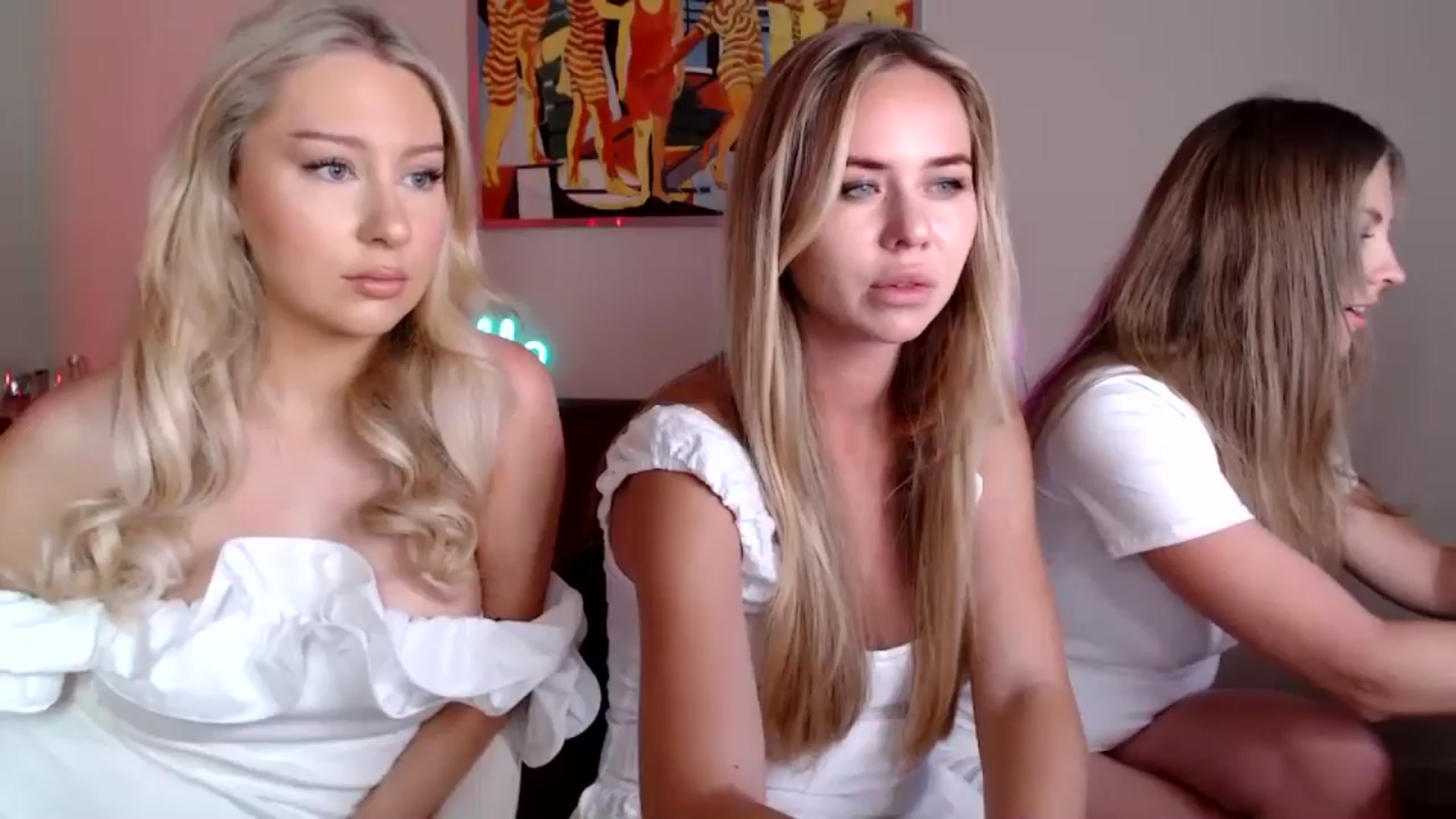 Gallery image thumbnail from PetiteAvax's myfreecams stream on, 07/13/2024, 20:12 image 1 of 20