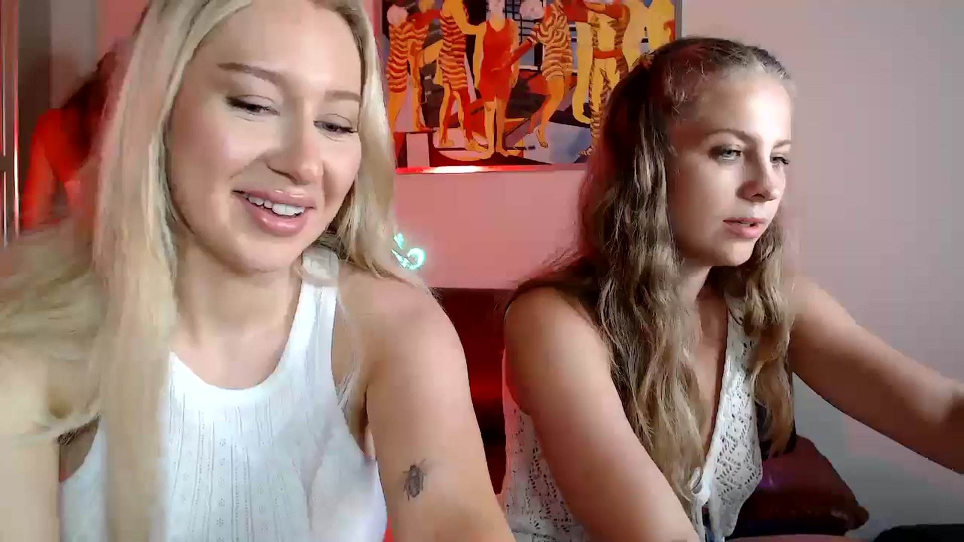 Gallery image thumbnail from PetiteAvax's myfreecams stream on, 07/14/2024, 19:00 image 3 of 20