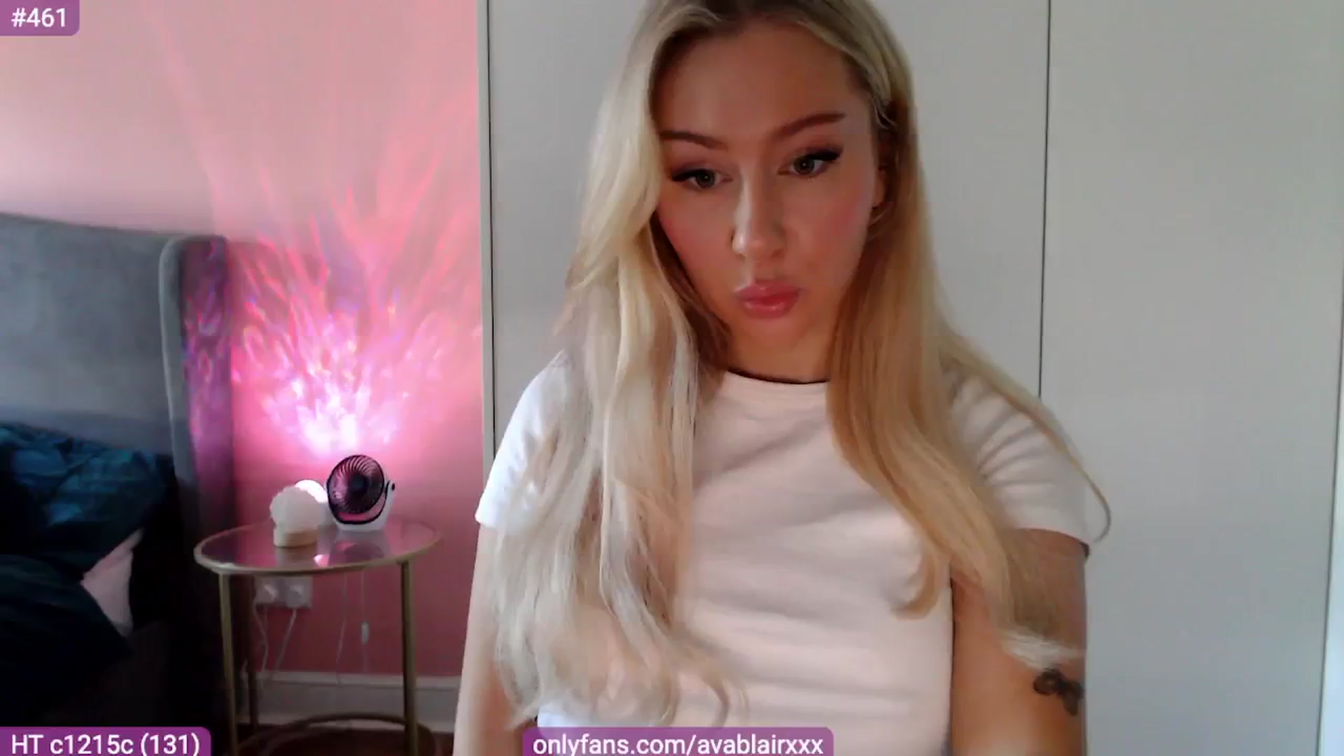 Gallery image thumbnail from PetiteAvax's myfreecams stream on, 07/17/2024, 12:15 image 4 of 20