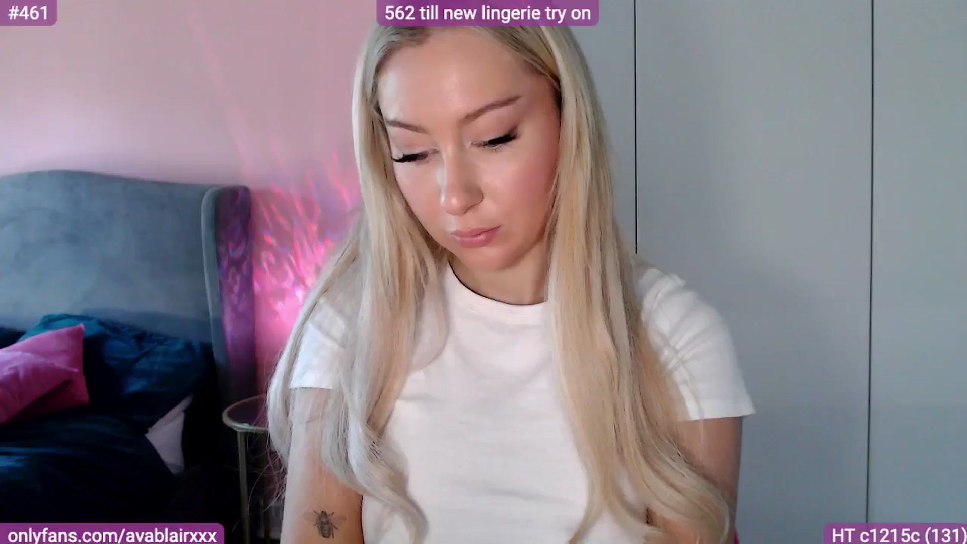 Gallery image thumbnail from PetiteAvax's myfreecams stream on, 07/17/2024, 12:15 image 13 of 20