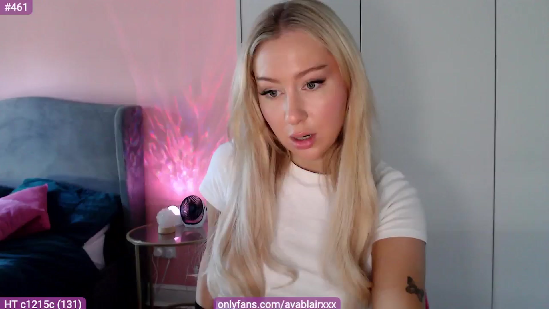 Gallery image thumbnail from PetiteAvax's myfreecams stream on, 07/17/2024, 12:15 image 10 of 20