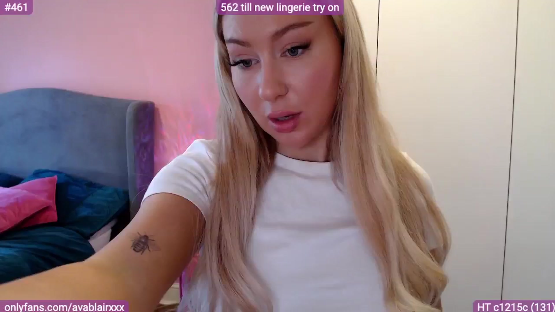 Gallery image thumbnail from PetiteAvax's myfreecams stream on, 07/17/2024, 12:15 image 14 of 20