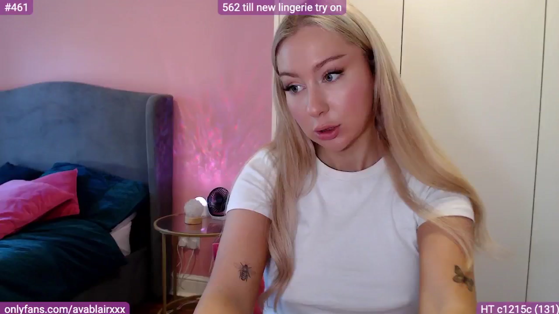Gallery image thumbnail from PetiteAvax's myfreecams stream on, 07/17/2024, 12:15 image 15 of 20