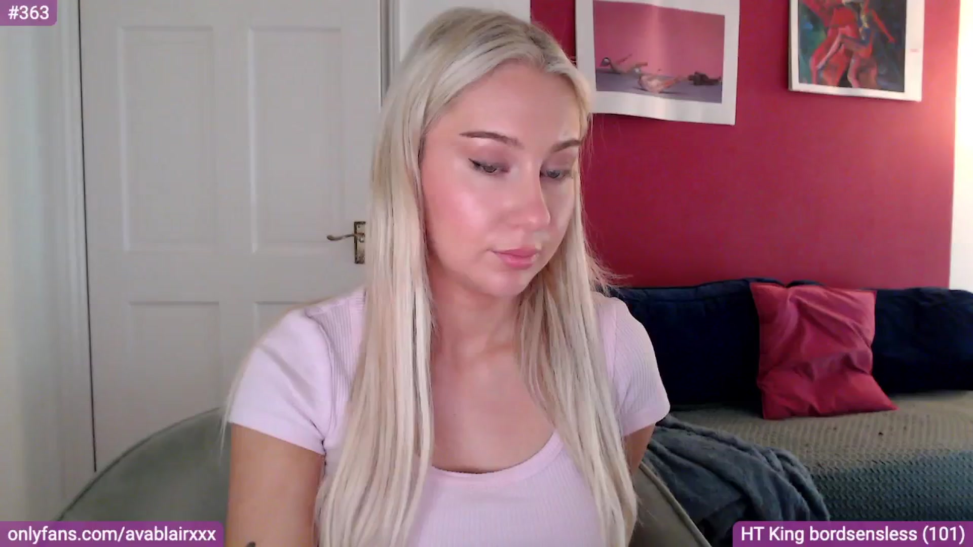 Gallery image thumbnail from PetiteAvax's myfreecams stream on, 07/30/2024, 18:01 image 5 of 20