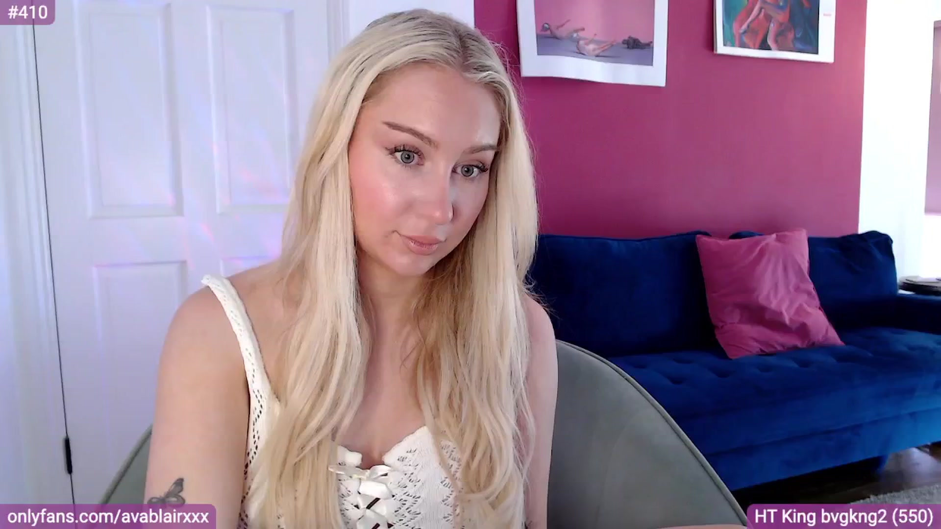 Gallery image thumbnail from PetiteAvax's myfreecams stream on, 08/05/2024, 12:35 image 12 of 20