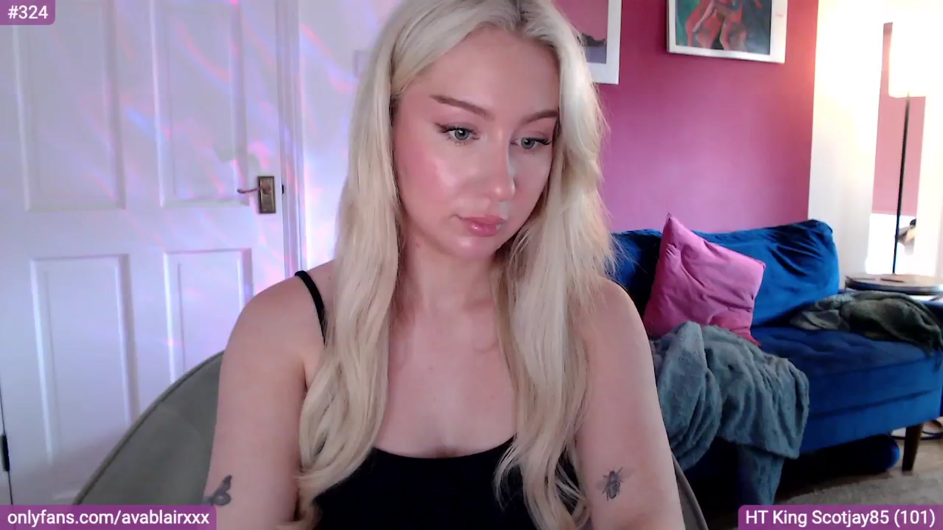 Gallery image thumbnail from PetiteAvax's myfreecams stream on, 08/06/2024, 14:16 image 1 of 20