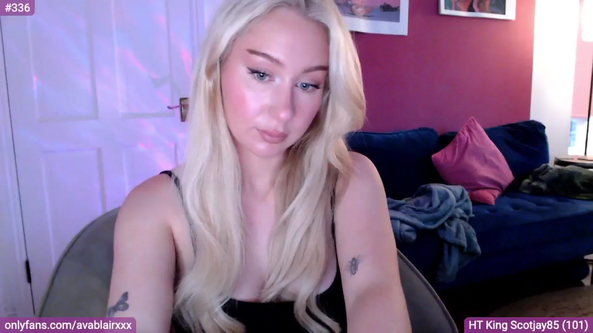 Gallery image thumbnail from PetiteAvax's myfreecams stream on, 08/06/2024, 19:32 image 15 of 20