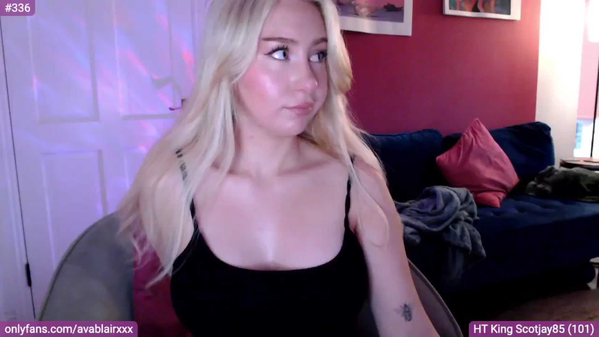 Gallery image thumbnail from PetiteAvax's myfreecams stream on, 08/06/2024, 19:32 image 16 of 20