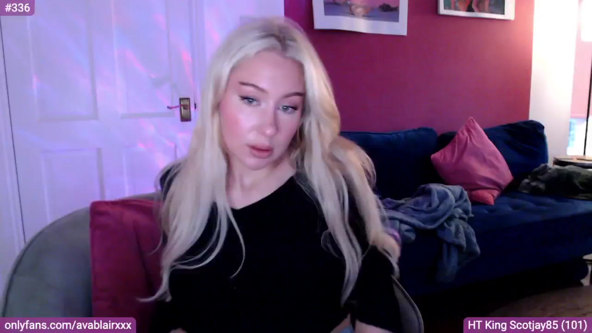 Gallery image thumbnail from PetiteAvax's myfreecams stream on, 08/06/2024, 19:32 image 12 of 20