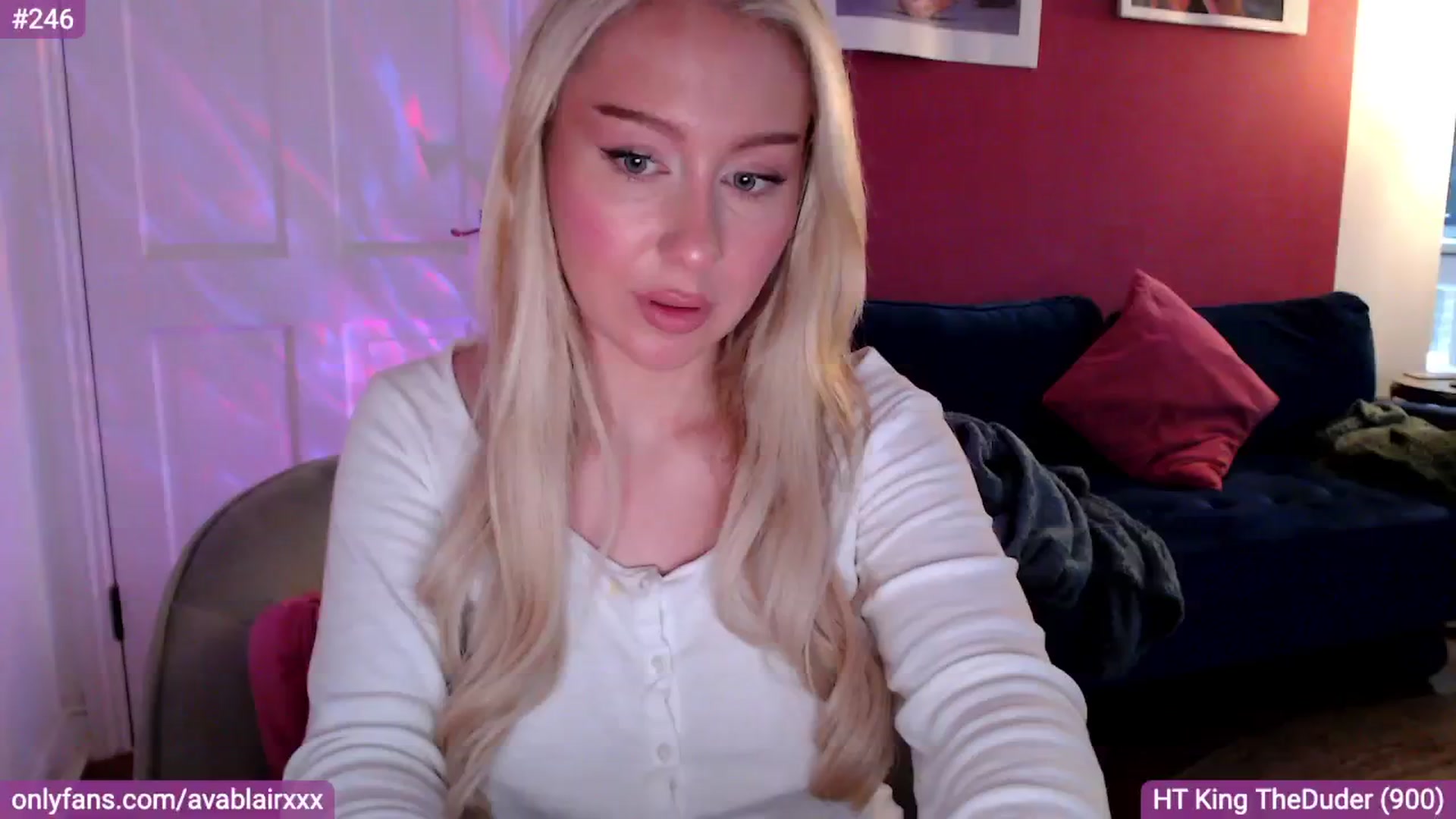 Gallery image thumbnail from PetiteAvax's myfreecams stream on, 08/07/2024, 19:08 image 4 of 20