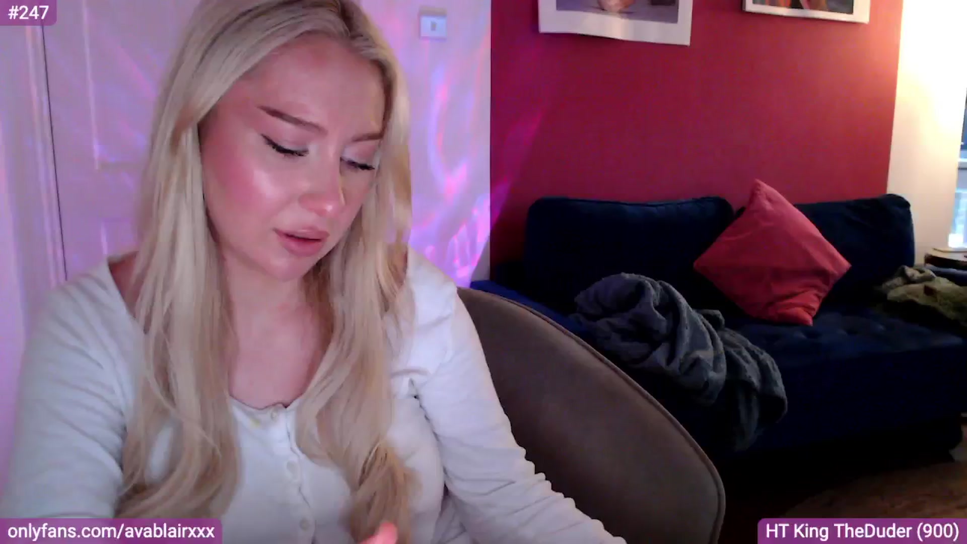 Gallery image thumbnail from PetiteAvax's myfreecams stream on, 08/07/2024, 19:08 image 5 of 20