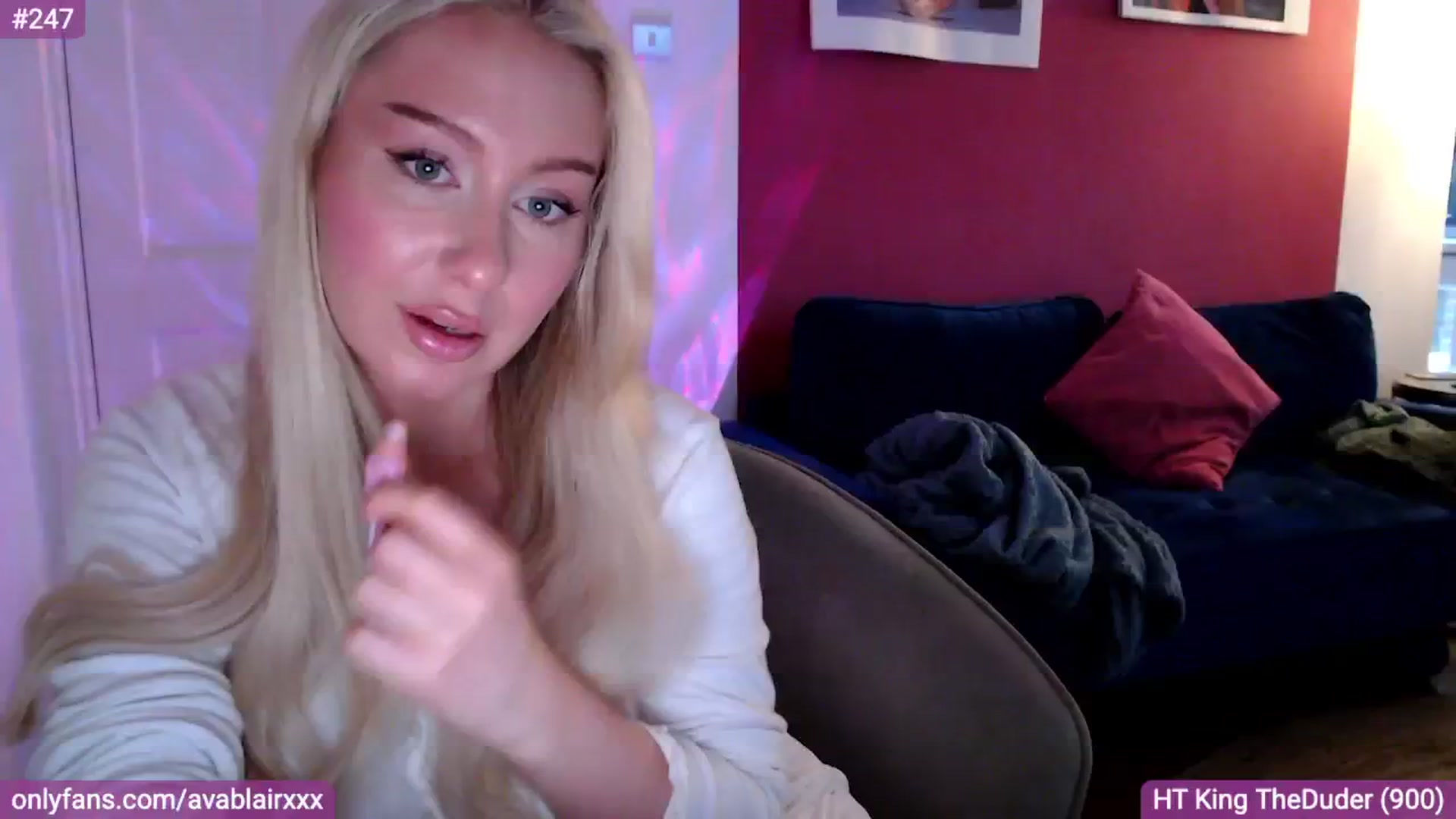 Gallery image thumbnail from PetiteAvax's myfreecams stream on, 08/07/2024, 19:08 image 6 of 20