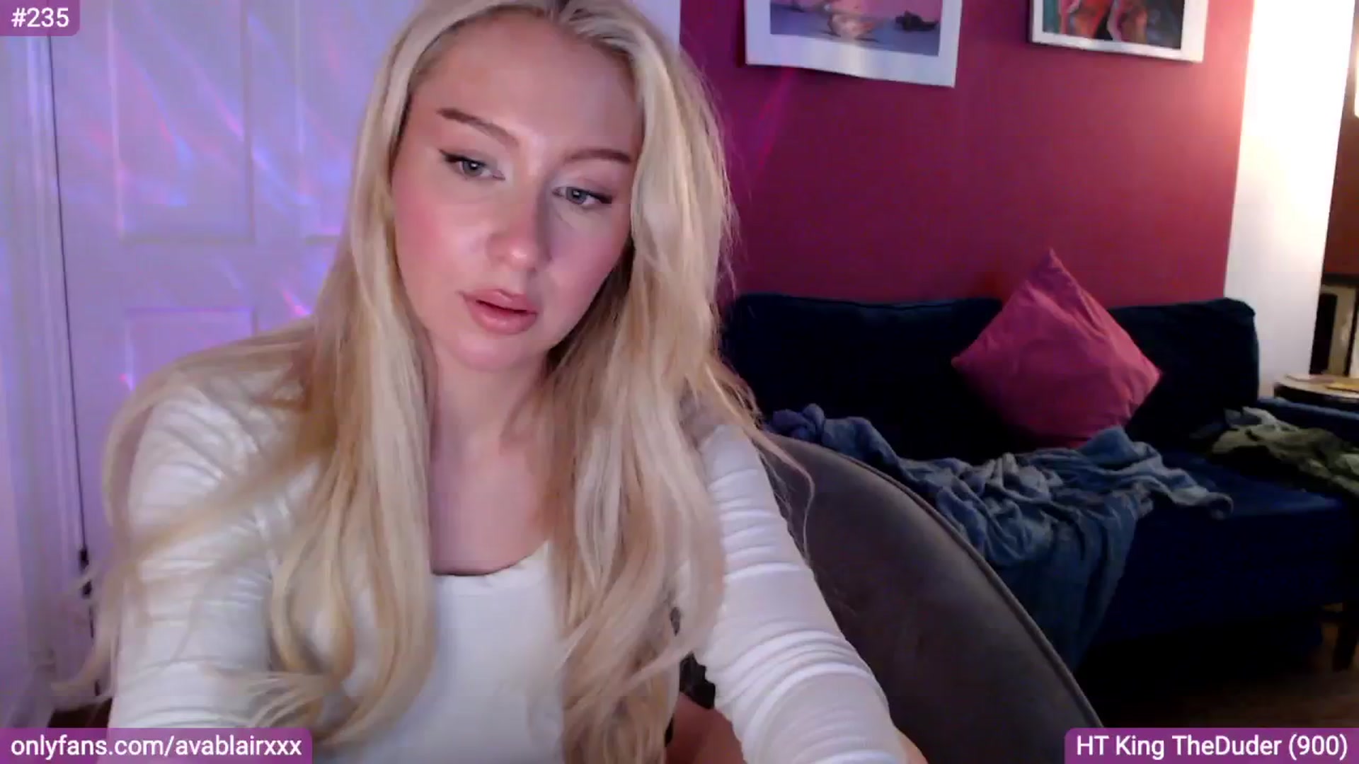 Gallery image thumbnail from PetiteAvax's myfreecams stream on, 08/07/2024, 20:53 image 20 of 20