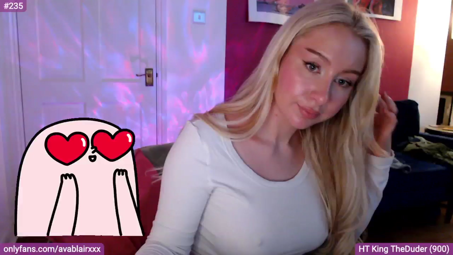 Gallery image thumbnail from PetiteAvax's myfreecams stream on, 08/07/2024, 20:53 image 19 of 20