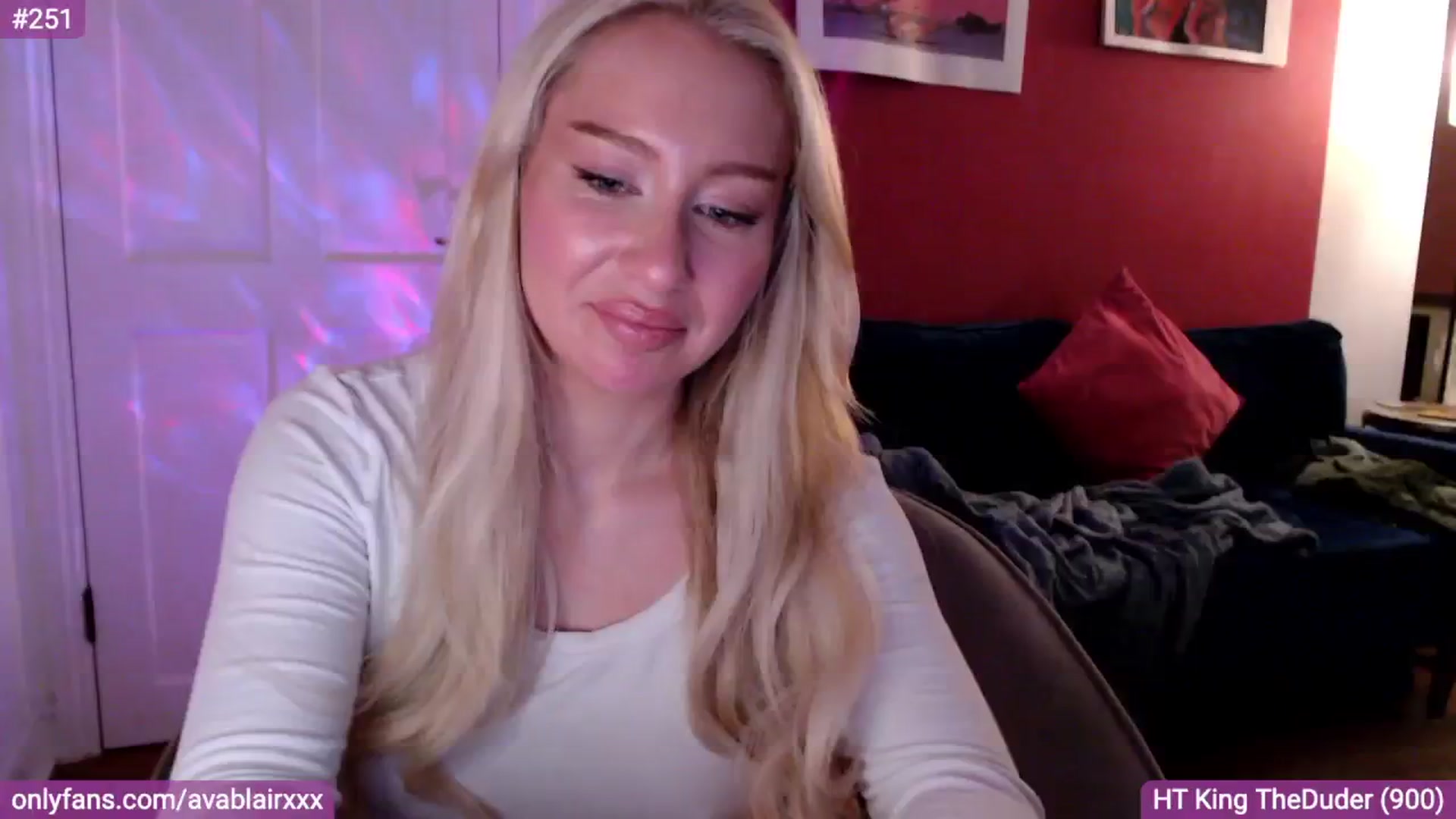 Gallery image thumbnail from PetiteAvax's myfreecams stream on, 08/07/2024, 20:53 image 10 of 20