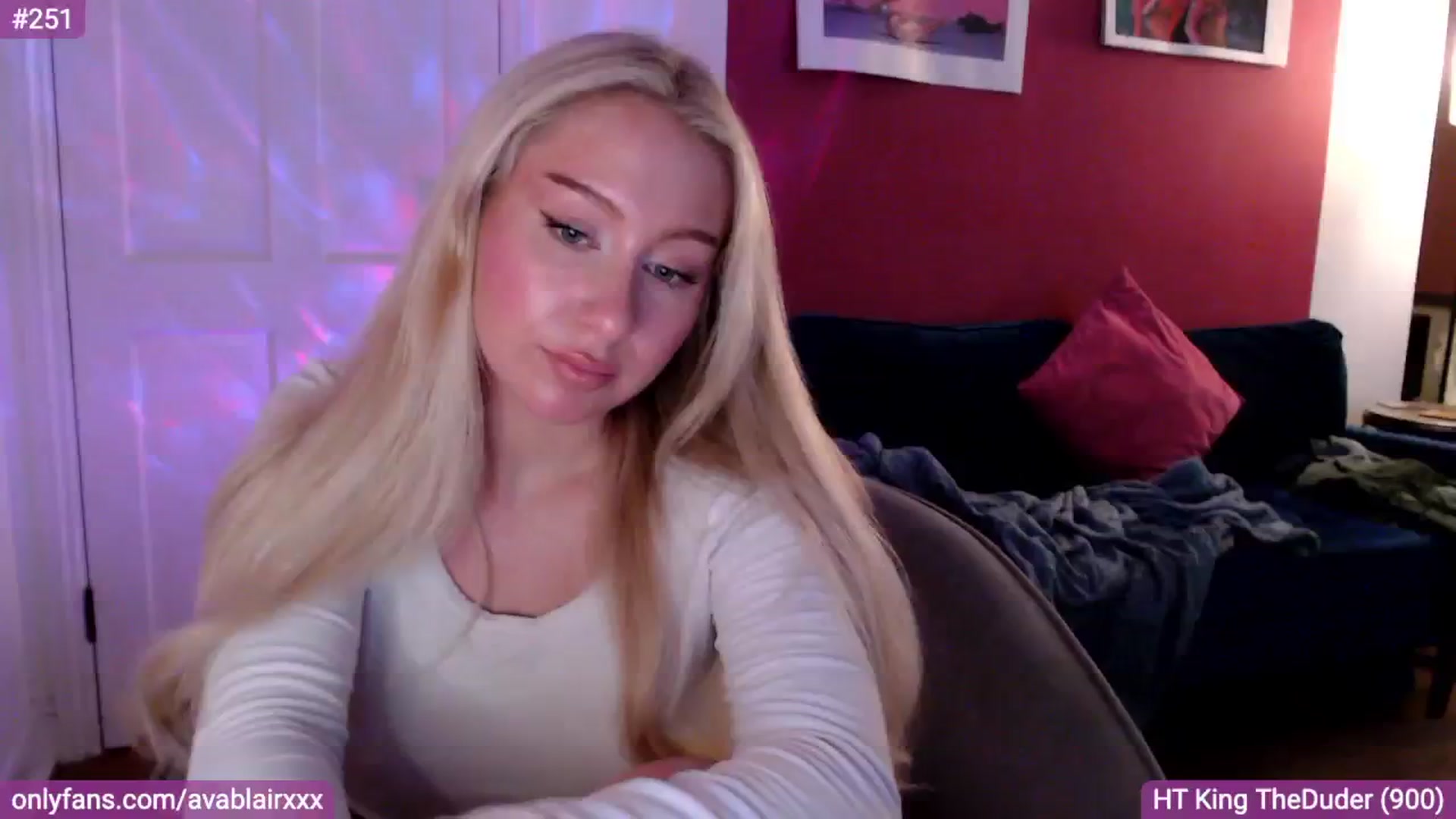 Gallery image thumbnail from PetiteAvax's myfreecams stream on, 08/07/2024, 20:53 image 11 of 20