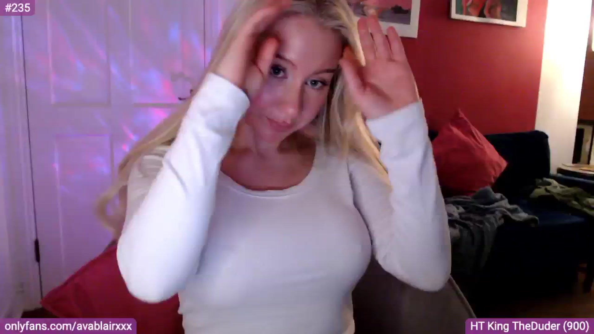 Gallery image thumbnail from PetiteAvax's myfreecams stream on, 08/07/2024, 20:53 image 17 of 20