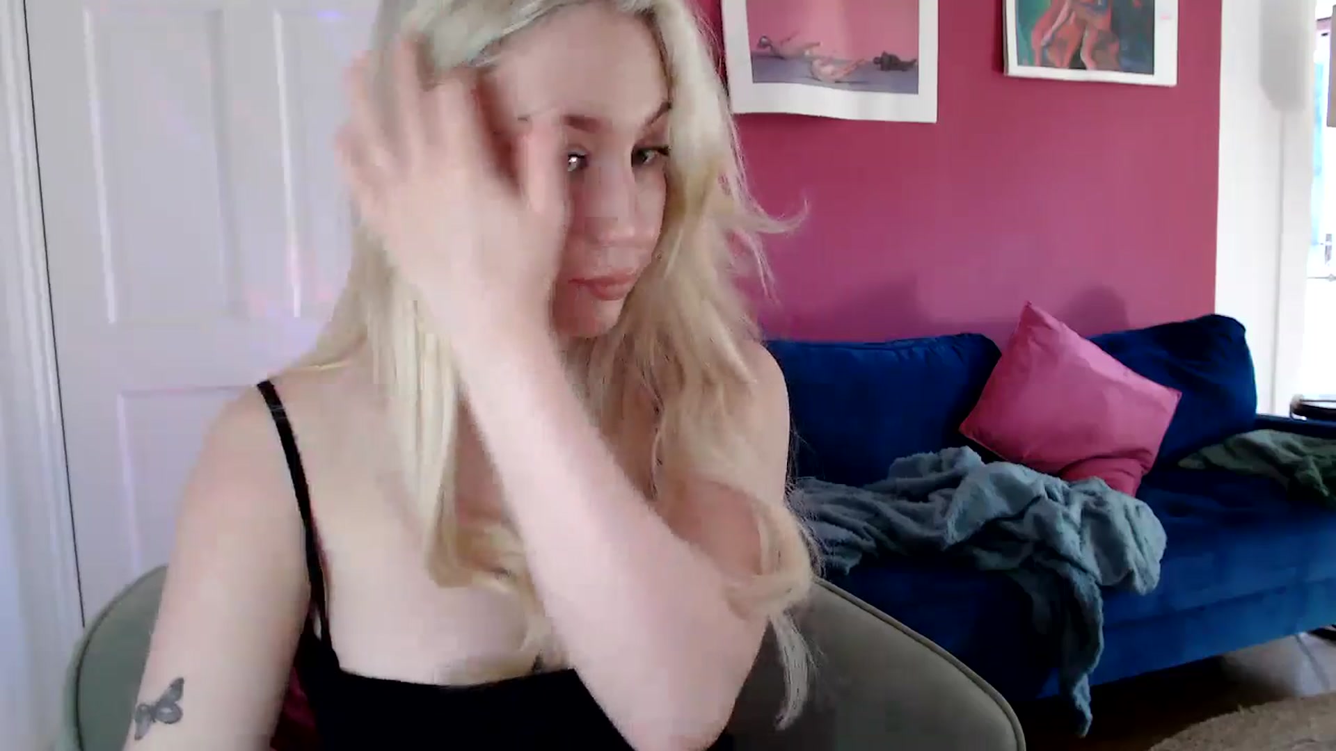 Gallery image thumbnail from PetiteAvax's myfreecams stream on, 08/09/2024, 11:32 image 13 of 20