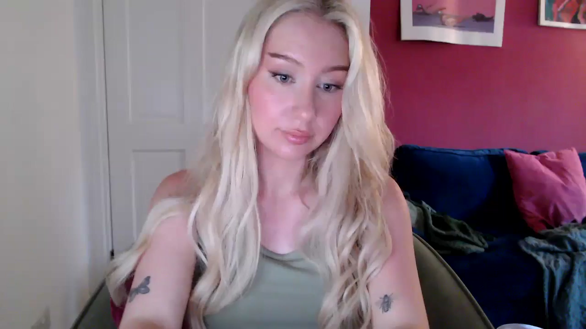 Gallery image thumbnail from PetiteAvax's myfreecams stream on, 08/12/2024, 18:57 image 20 of 20