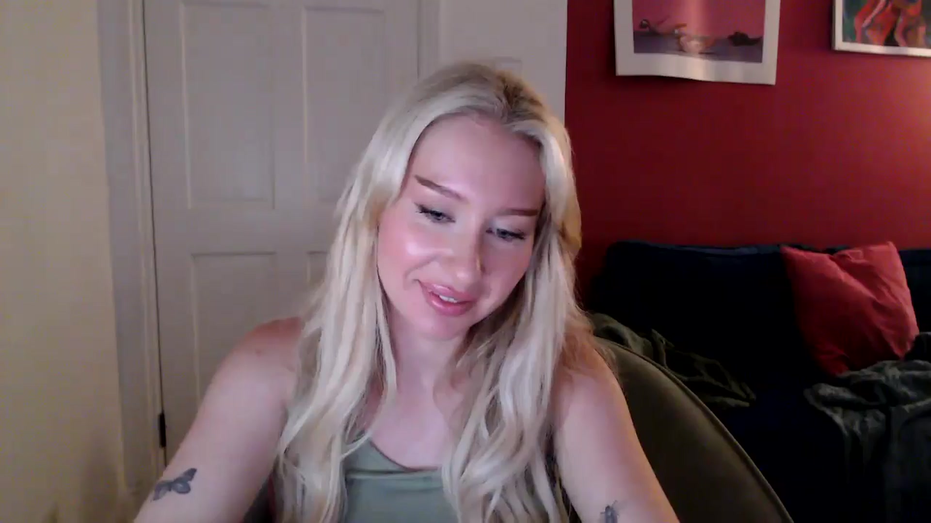 Gallery image thumbnail from PetiteAvax's myfreecams stream on, 08/12/2024, 19:55 image 20 of 20