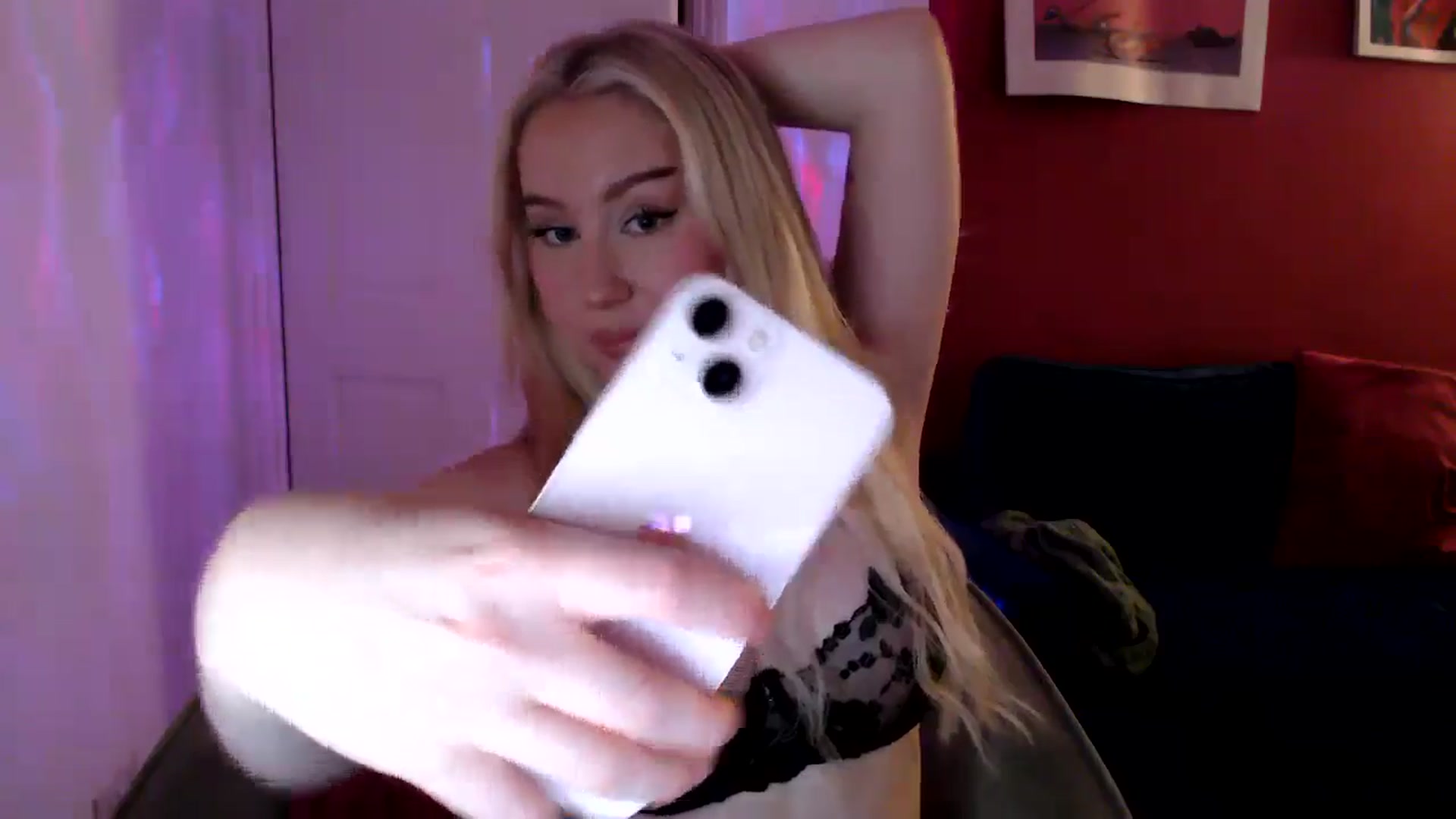Gallery image thumbnail from PetiteAvax's myfreecams stream on, 08/14/2024, 20:00 image 2 of 20