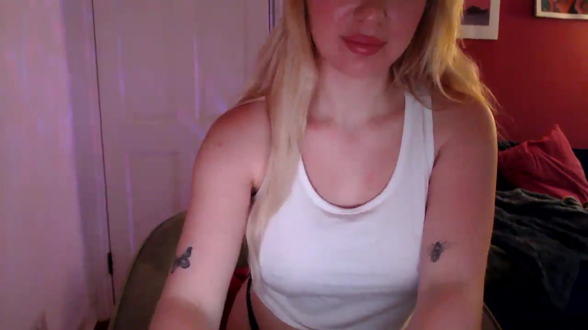 Gallery image thumbnail from PetiteAvax's myfreecams stream on, 08/16/2024, 20:01 image 12 of 20