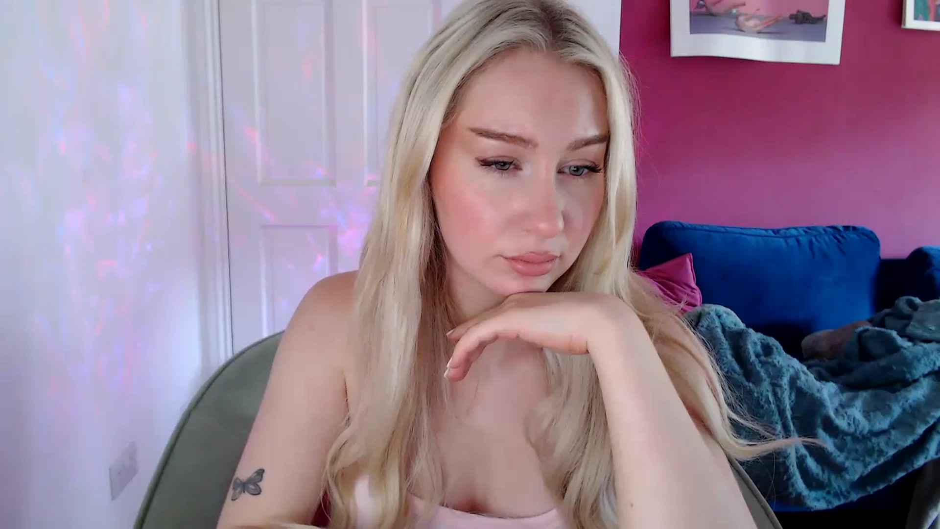 Gallery image thumbnail from PetiteAvax's myfreecams stream on, 08/21/2024, 14:53 image 3 of 20
