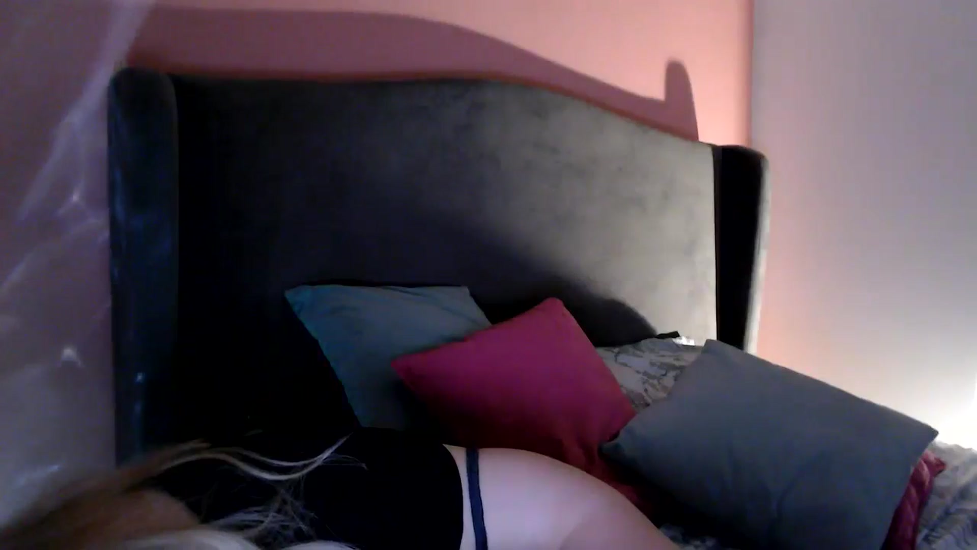 Gallery image thumbnail from PetiteAvax's myfreecams stream on, 08/28/2024, 20:33 image 19 of 20