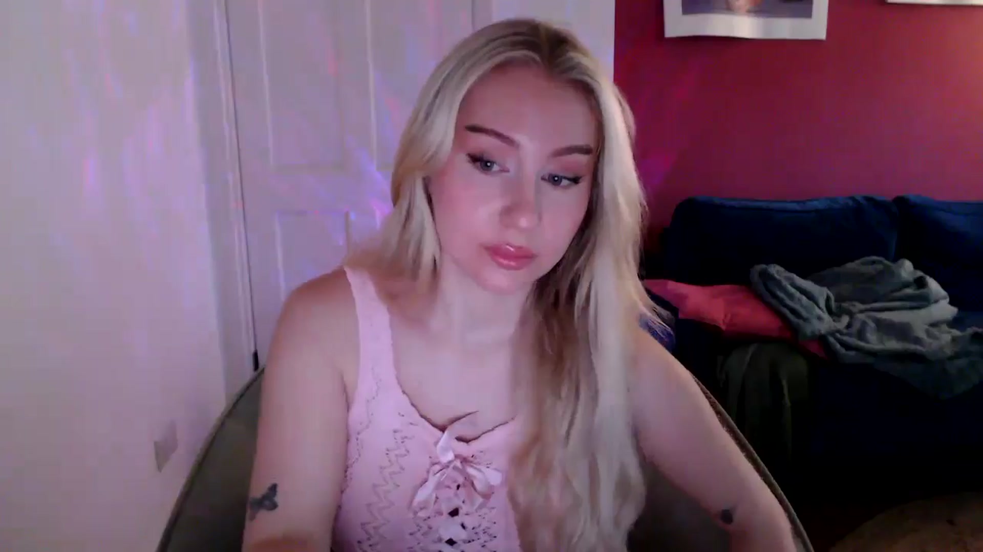 Gallery image thumbnail from PetiteAvax's myfreecams stream on, 09/02/2024, 08:29 image 11 of 20