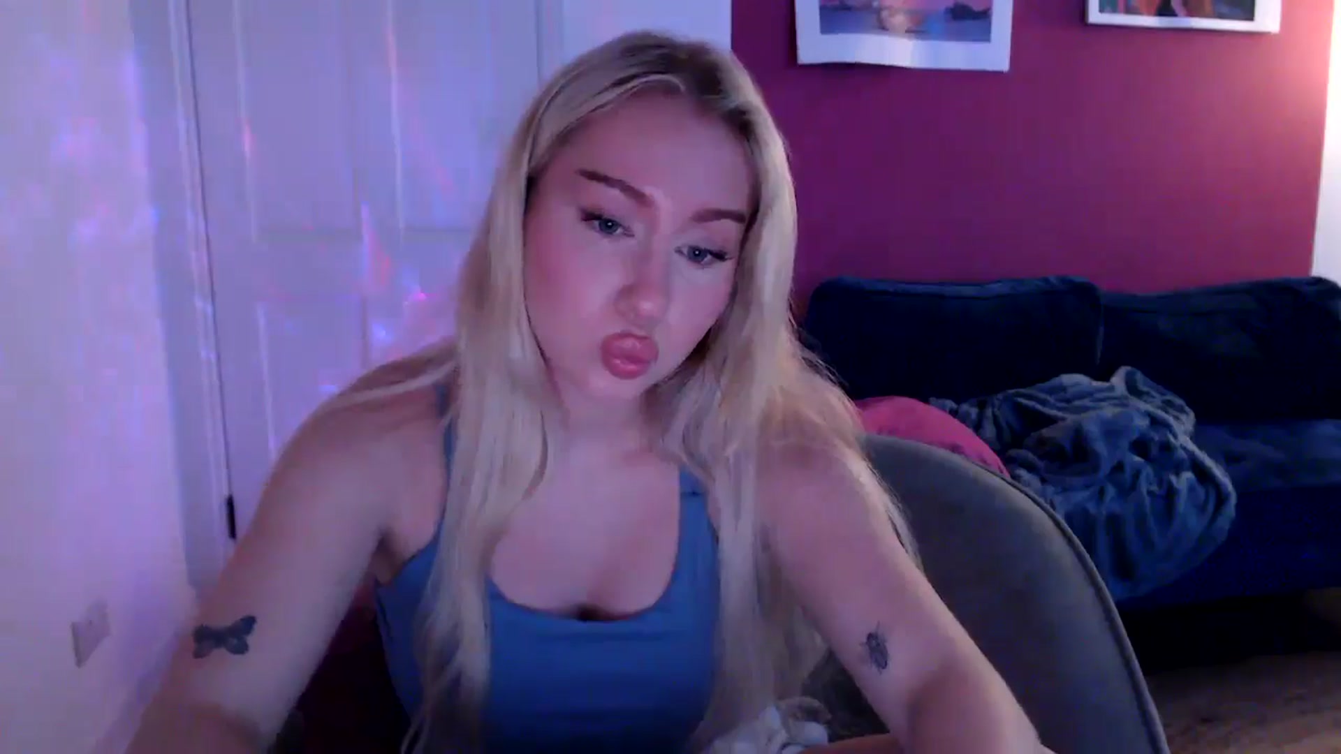 Gallery image thumbnail from PetiteAvax's myfreecams stream on, 09/02/2024, 18:46 image 8 of 20
