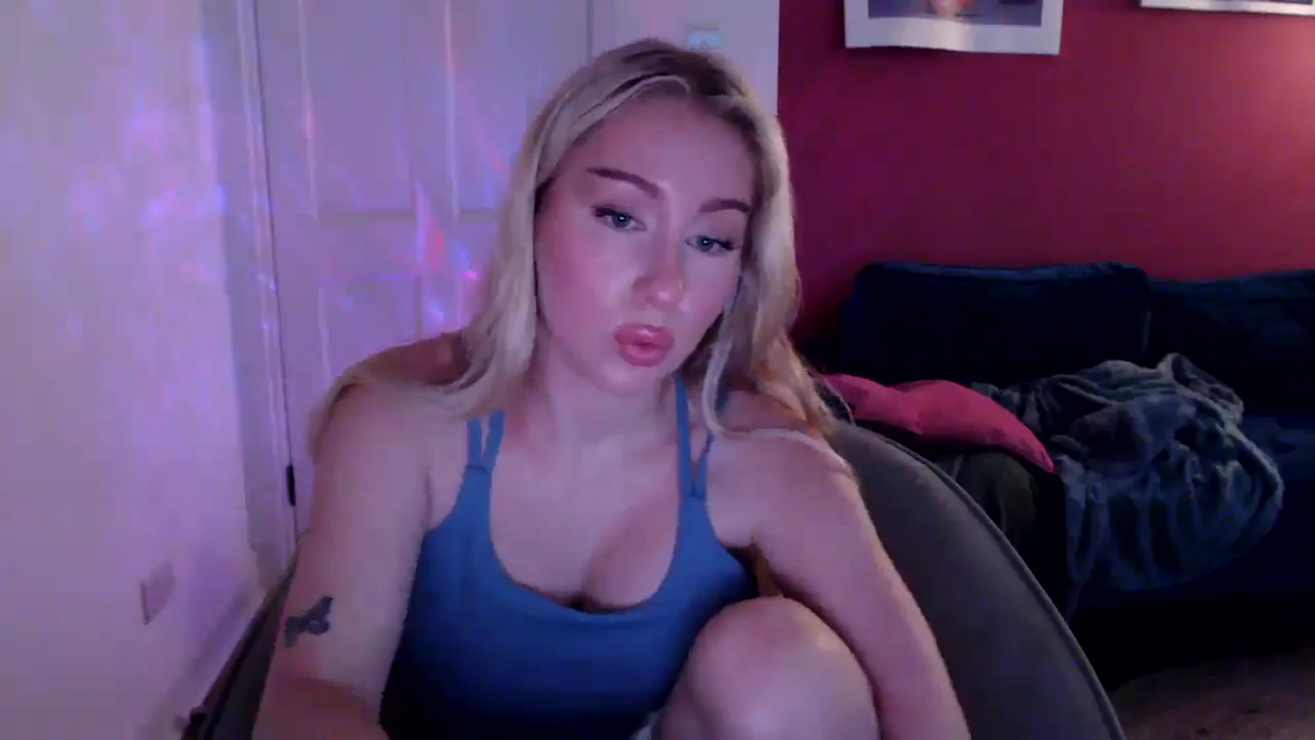 Gallery image thumbnail from PetiteAvax's myfreecams stream on, 09/02/2024, 18:46 image 13 of 20