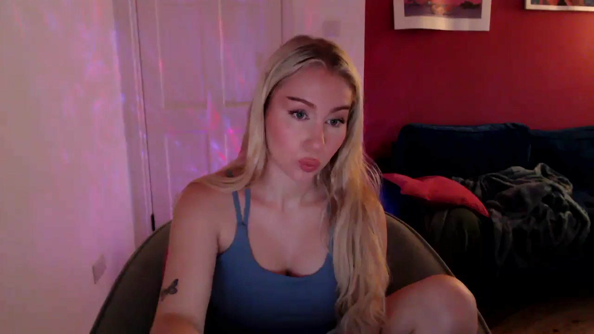 Gallery image thumbnail from PetiteAvax's myfreecams stream on, 09/02/2024, 18:46 image 2 of 20