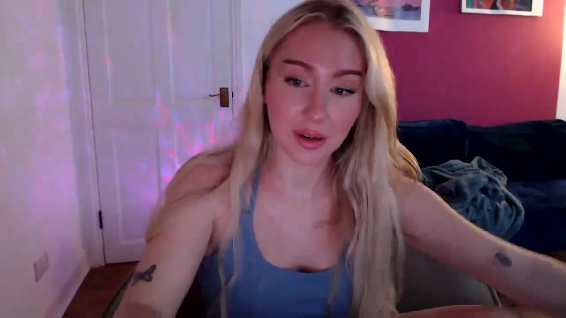 Gallery image thumbnail from PetiteAvax's myfreecams stream on, 09/02/2024, 18:46 image 7 of 20